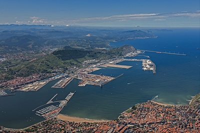El puerto de Bilbao adjudica las operaciones en la terminal de Adif