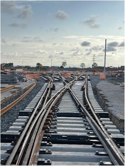 Renovation and installation of new track for superstructure in UIC, Iberian, and Metric Gauges