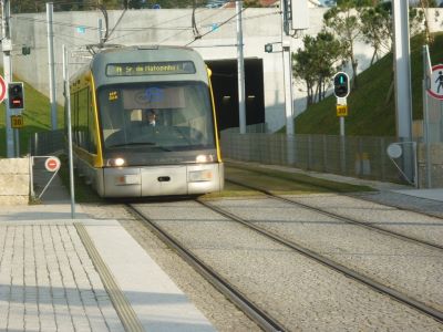 Elaboraci�n del proyecto preliminar de las l�neas ISMAI-Paradela  y Roberto Frias-Aeroporto (Lote 01) y Drag�o-Souto y IPO-Est�dio do Mar (Lote 2) para Metro Oporto